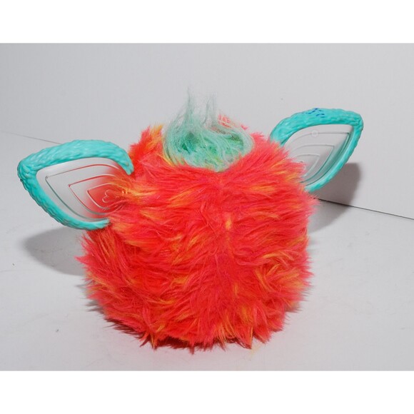 Furby Coral Interactive Plush Toy Talks Entertains Dances Lights Up Works Tested - Picture 5 of 6